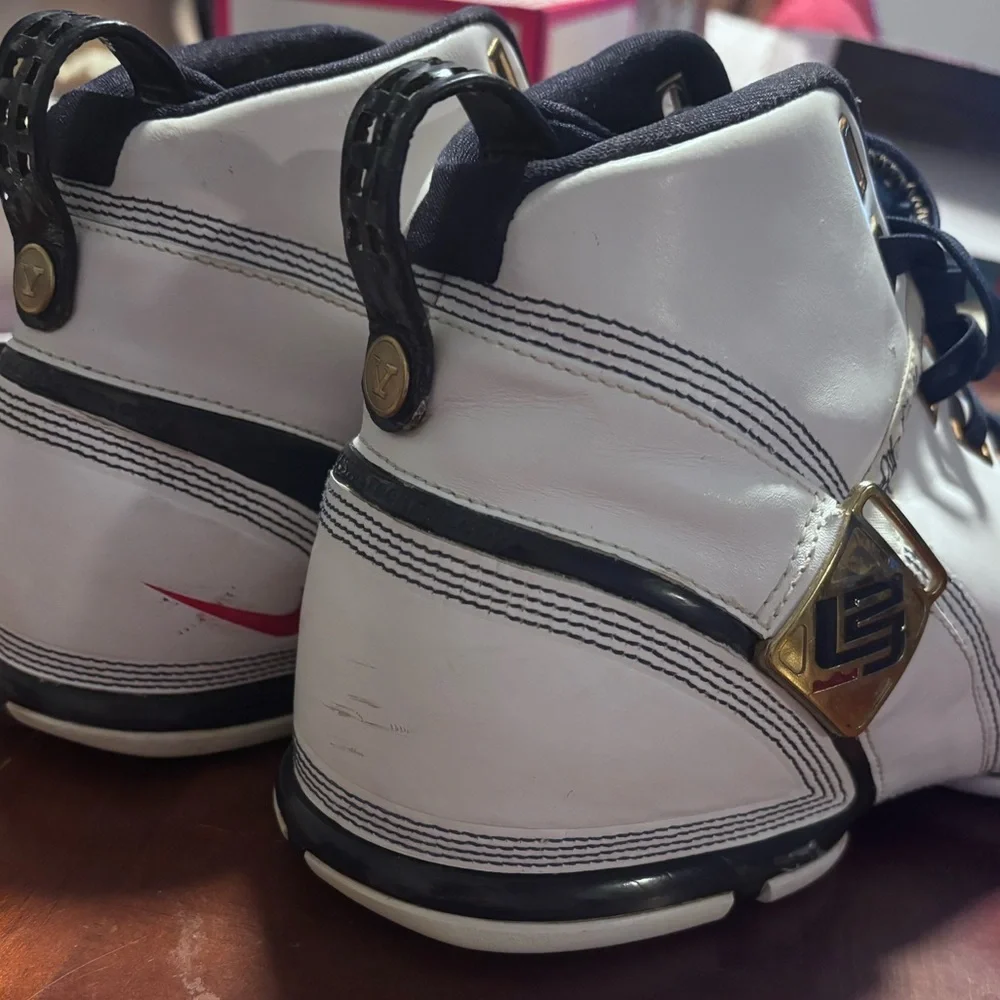 Nike Zoom LeBron 5 'White Midnight Navy' basketball shoes without ankle straps - Picture 4 of 8